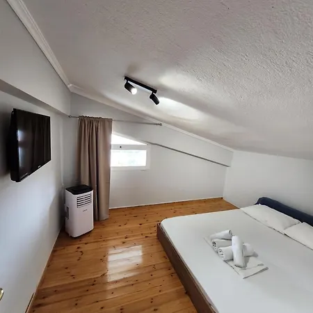 Breeze Apartments-nea Plagia