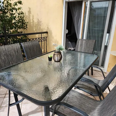 Breeze Apartments-nea Plagia Apartment *