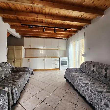 Breeze Apartments-nea Plagia Nea Plagia