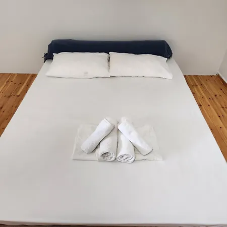 Breeze Apartments-nea Plagia Apartment *